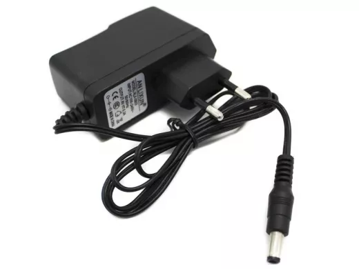 Блок питания  8 Вольт  0,3 А  "BP-38008"   ALX-0803 штекер 2,5х5,5мм, корпус с сетевой вилкой